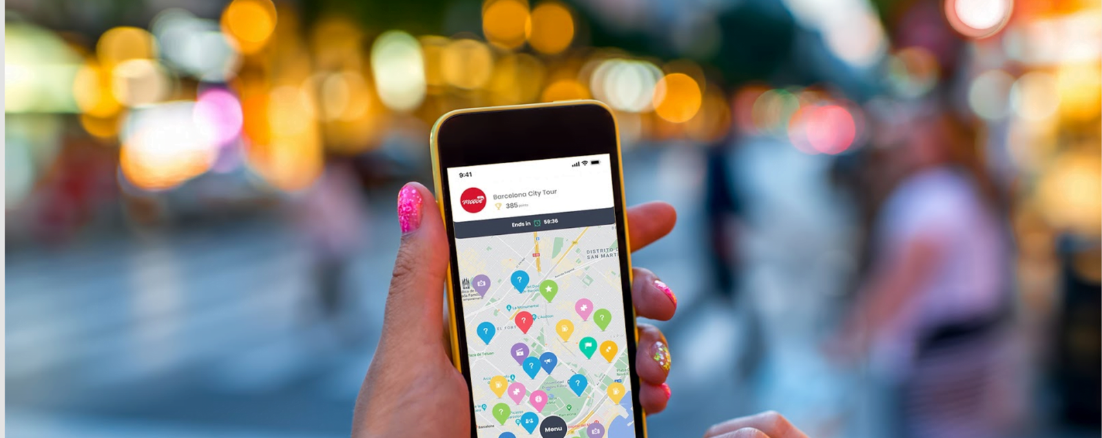 Tourist take a tour with location-based activities app moovego